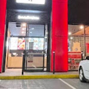 KFC George Street Sydney Zinger And Popcorn Lunch