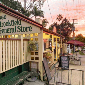 Brookfield General Store - Bar Restaurant Store