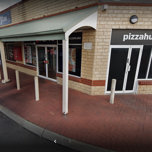 Pizza Hut Woodvale Restaurant