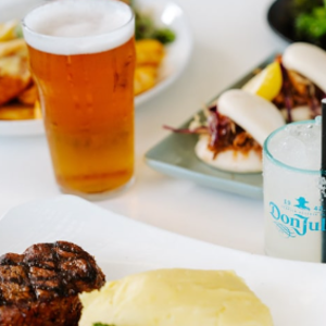The Colmslie Hotel Restaurant